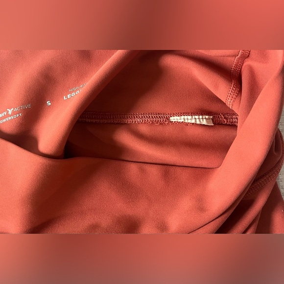 Old Navy Active Powersoft High-Rise Go-Dry Rust Orange-Red Leggings Size Small - Picture 12 of 15